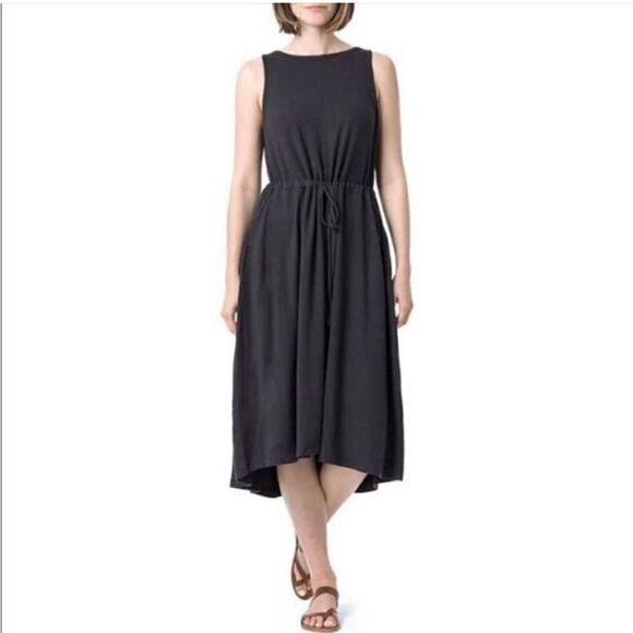 The Limited Dresses & Skirts - New The Limited Signature Black Midi Dress Small